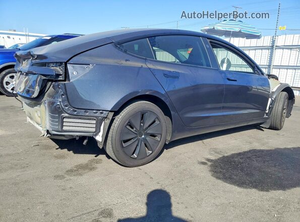 5YJ3E1EB9SF907607 2025 TESLA MODEL Gray Հետևի աջ