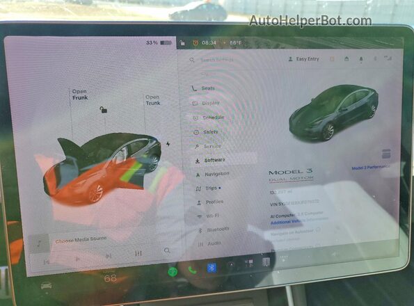 5YJ3E1EBXJF079372 2018 TESLA MODEL Gray Սարքավորումների վահանակի տեսք