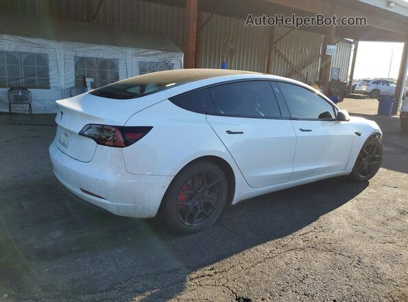 5YJ3E1EBXJF081400 2018 TESLA MODEL Белый Задняя правая четверть