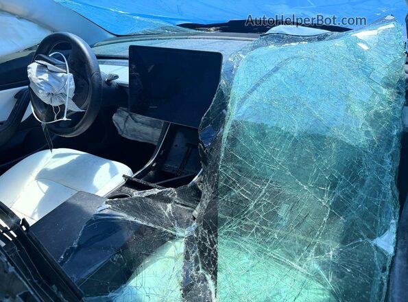 5YJ3E1EBXKF437121 2019 TESLA MODEL Blue Առջևի վահանակի տեսք