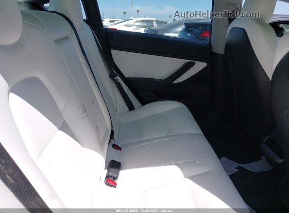 5YJ3E1EBXKF450516 2019 TESLA MODEL 3 Blue VIN sticker view