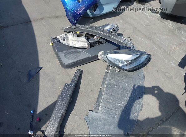 5YJ3E1EBXKF450516 2019 TESLA MODEL 3 Blue Instrument cluster view