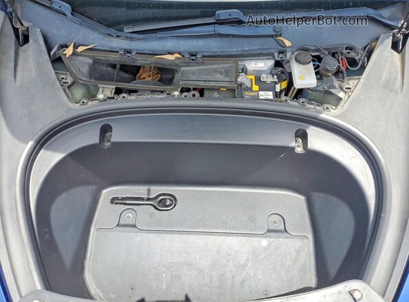 5YJ3E1EBXLF617684 2020 TESLA MODEL Blue Vista interior trasera