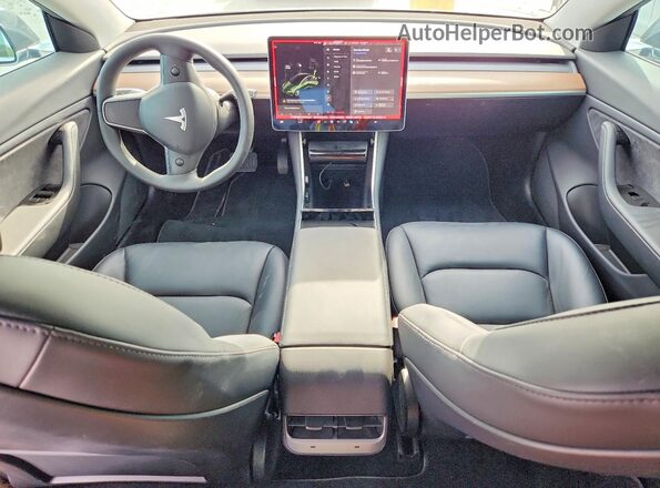 5YJ3E1EBXLF801247 2020 TESLA OTHER Серый Вид панели приборов