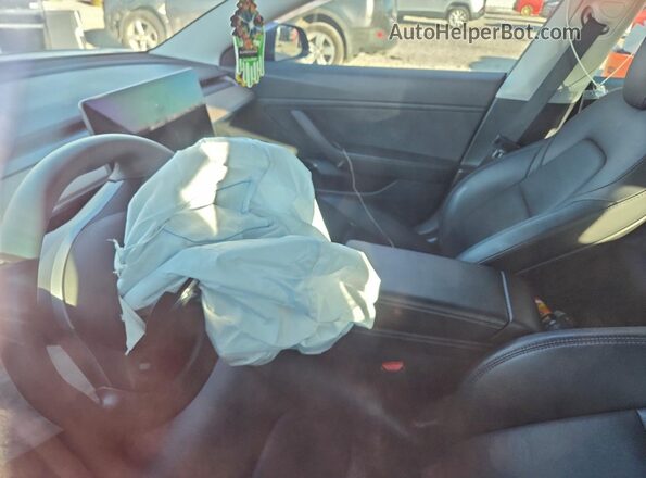 5YJ3E1EBXMF836727 2021 TESLA MODEL Gray Vista del salpicadero