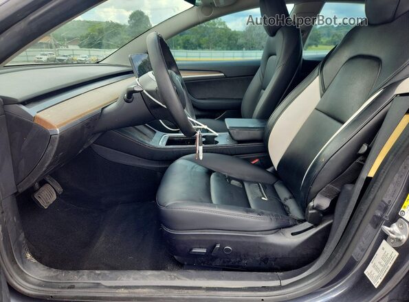5YJ3E1EBXNF103353 2022 TESLA MODEL Charcoal წინა სალონის ხედი