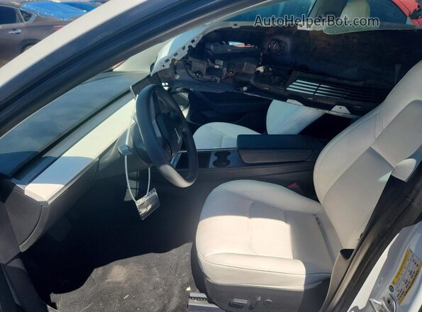 5YJ3E1EBXNF138846 2022 TESLA MODEL White Սալոնի դիմացի տեսք