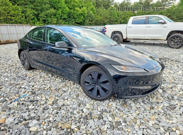 5YJ3E1EBXRF773734 2024 TESLA MODEL Черный Передняя правая четверть