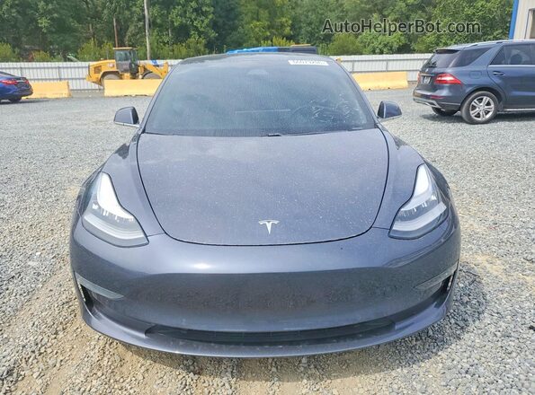 5YJ3E1EC3LF669263 2020 TESLA MODEL Charcoal Widok z przodu