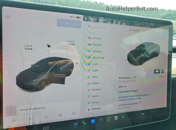 5YJ3E1EC3LF669263 2020 TESLA MODEL Charcoal Widok zestawu wskaźników