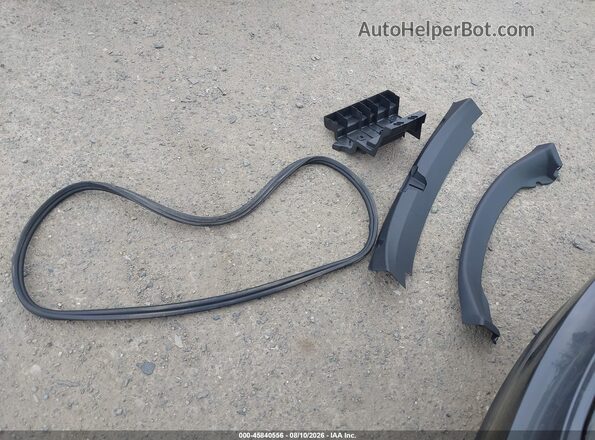5YJ3E1EC3PF476763 2023 TESLA MODEL 3 Серый Вид панели приборов