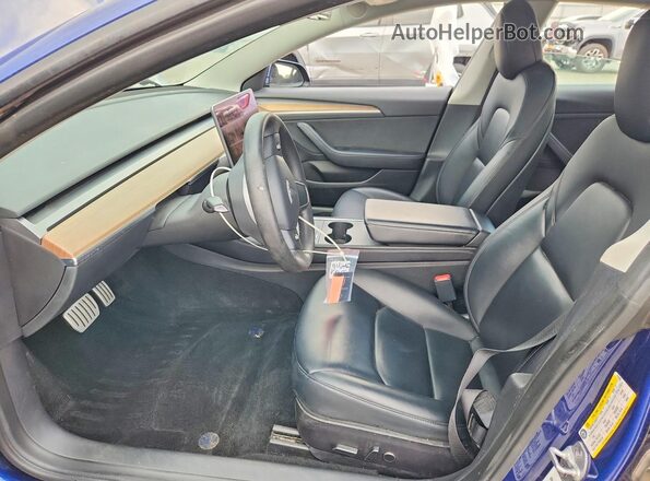 5YJ3E1EC6NF274402 2022 TESLA MODEL Blue Widok wnętrza z przodu