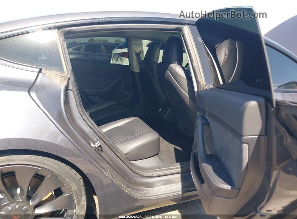 5YJ3E1EC8PF503102 2023 TESLA MODEL 3 Gray Вид наклейки з VIN-кодом
