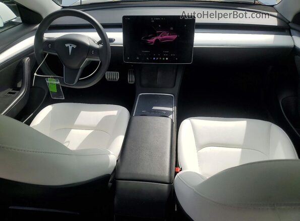 5YJ3E1EC8PF560920 2023 TESLA MODEL White Vista del salpicadero