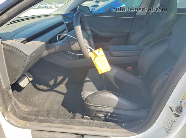 5YJ3E1ET7RF857258 2024 TESLA OTHER Белый Вид салона спереди