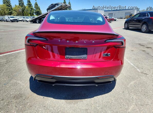 5YJ3E1ETXSF932699 2025 TESLA MODEL Red Вид ззаду