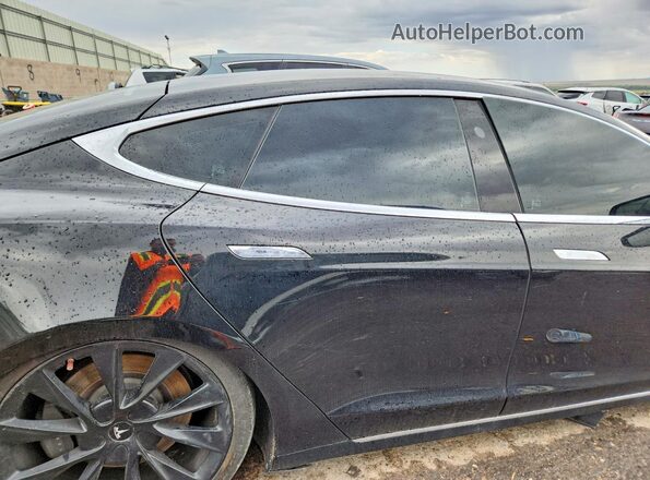 5YJSA1E20JF298719 2018 TESLA MODEL S Black Widok wnętrza z tyłu