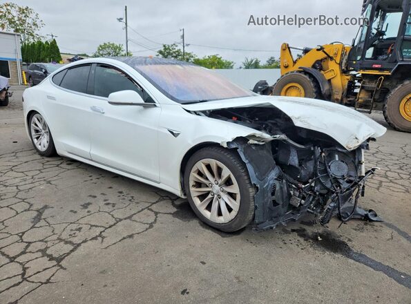 5YJSA1E22JF258299 2018 TESLA MODEL Белый Передняя правая четверть