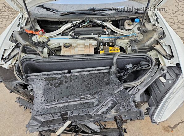 5YJSA1E22JF258299 2018 TESLA MODEL Белый Вид задней части салона