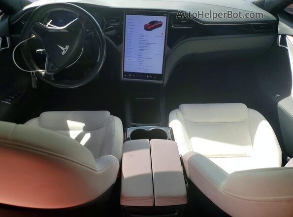 5YJSA1E23LF391236 2020 TESLA MODEL Red Vista del salpicadero