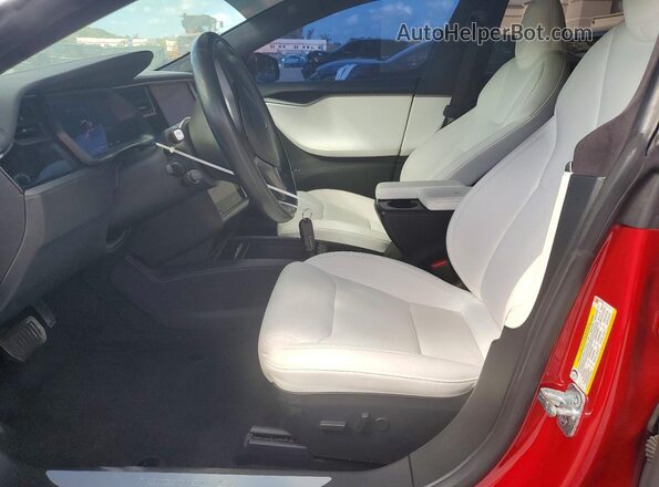 5YJSA1E23LF391236 2020 TESLA MODEL Red Vista interior delantera