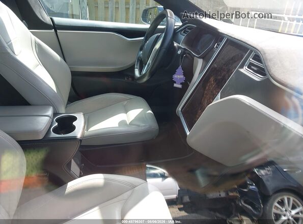 5YJSA1E25GF130731 2016 TESLA MODEL S Gray Вид салону спереду