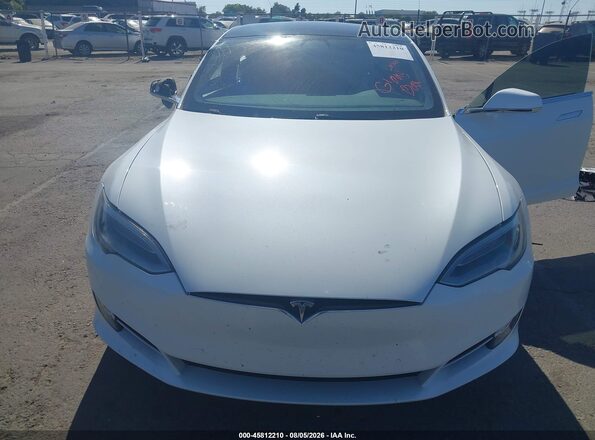 5YJSA1E29MF424662 2021 TESLA MODEL S White Вид ззаду