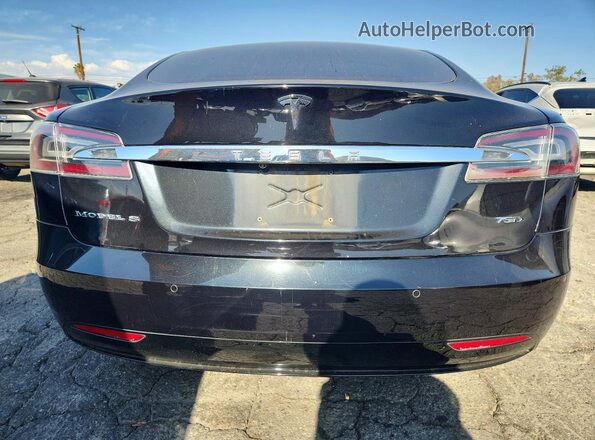 5YJSA1E2XHF199562 2017 TESLA MODEL S Black Widok komory silnika