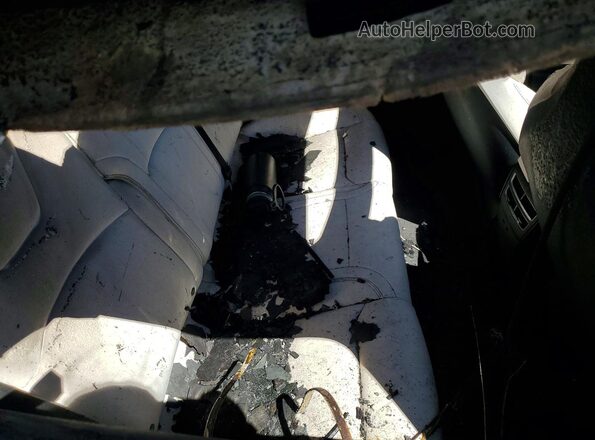 5YJSA1E41JF243066 2018 TESLA MODEL Burn უკანა სავარძლების ხედი
