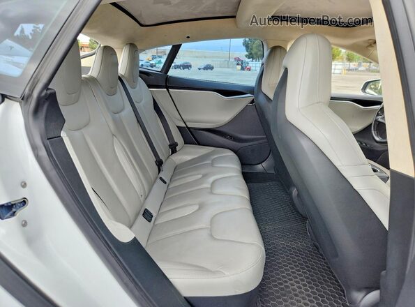 5YJSA1E47GF145197 2016 TESLA MODEL White უკანა სავარძლების ხედი