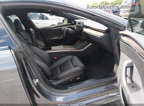 5YJSA1E50MF428271 2021 TESLA MODEL S Серый Вид салона спереди