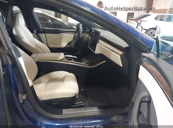 5YJSA1E51MF428280 2021 TESLA MODEL S Синий Вид салона спереди