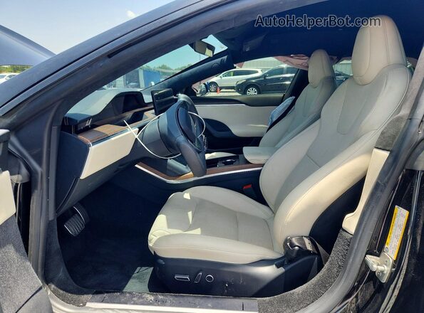 5YJSA1E51MF439845 2021 TESLA MODEL Черный Вид салона спереди