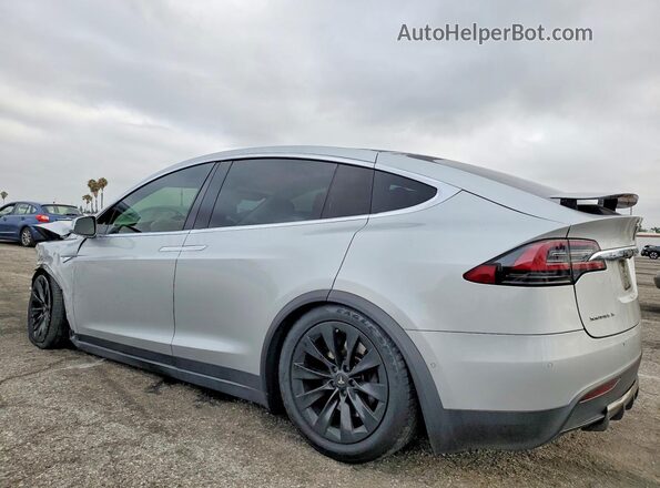 5YJXCAE28GF020966 2016 TESLA MODEL Silver Trasero izquierdo