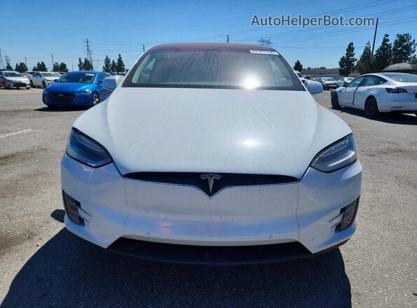 5YJXCAE29JF124180 2018 TESLA MODEL White Widok z przodu