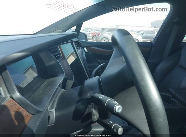 5YJXCBE27KF185972 2019 TESLA MODEL X White Панорамний вид салону 360°