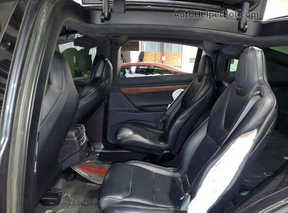 5YJXCBE46KF211656 2019 TESLA MODEL Gray Вид задньої частини салону