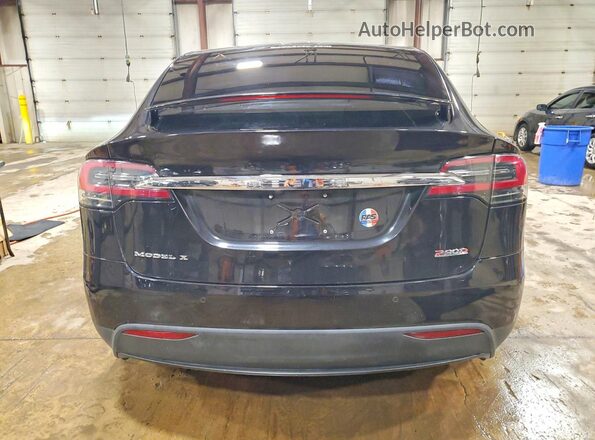 5YJXCBE48GF003902 2016 TESLA MODEL Black Widok z tyłu