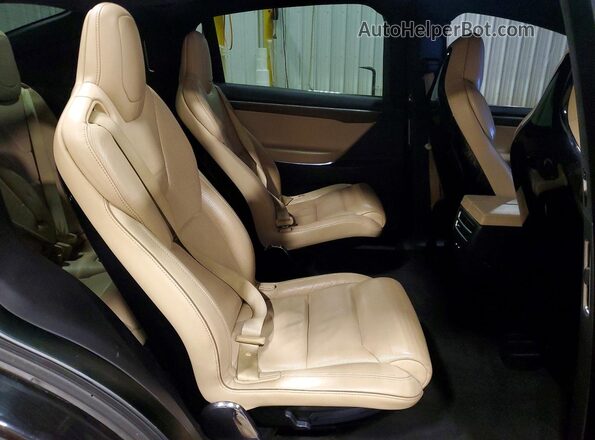 5YJXCBE48GF003902 2016 TESLA MODEL Black Widok wnętrza z tyłu