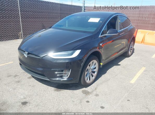 5YJXCDE22GF026263 2016 TESLA MODEL X Черный Передняя левая четверть