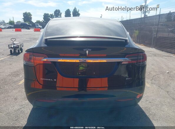 5YJXCDE22GF026263 2016 TESLA MODEL X Черный 