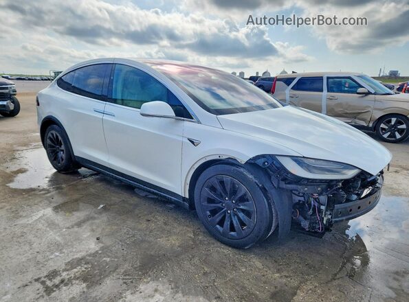 5YJXCDE27JF088765 2018 TESLA MODEL White Front right