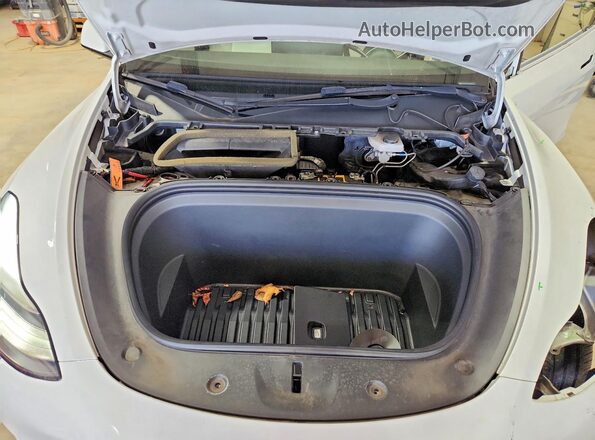 5YJYGAEE2MF136615 2021 TESLA MODEL Белый Вид подкапотного пространства