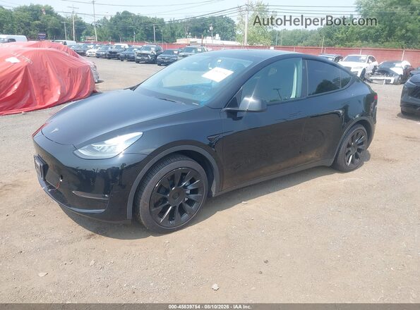 5YJYGAEE2MF293710 2021 TESLA MODEL Y Black Առջևի ձախ երեք քառորդ տեսարան