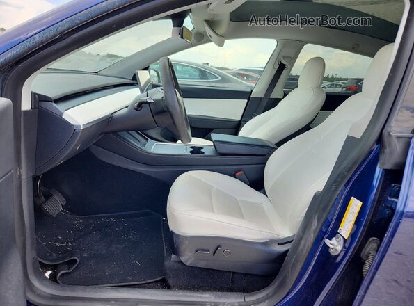5YJYGAEE8MF187648 2021 TESLA MODEL Blue Front interior view