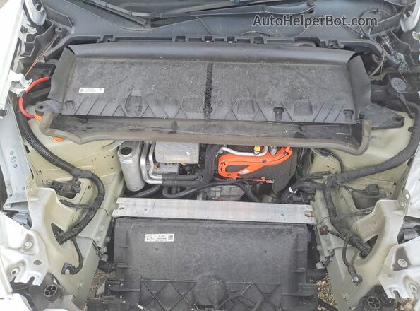 5YJYGAEE8MF284221 2021 TESLA MODEL White Вид підкапотного простору