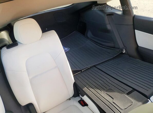 5YJYGAEEXMF238762 2021 TESLA MODEL Black Rear seats view