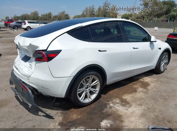 5YJYGAEEXMF243752 2021 TESLA MODEL Y White უკანა მარჯვენა