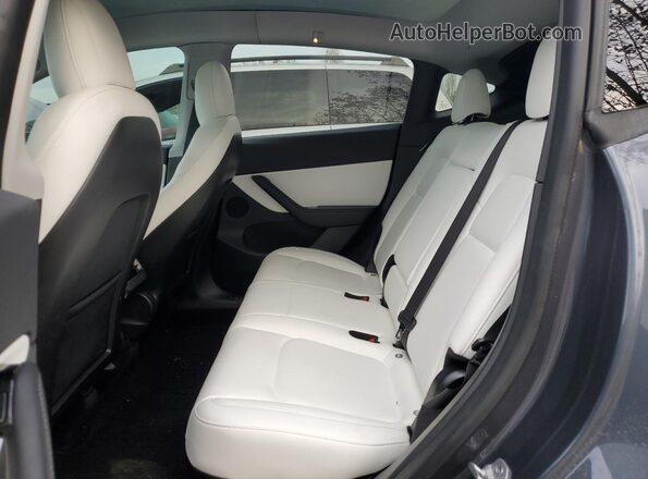5YJYGDEE0MF093281 2021 TESLA MODEL Charcoal Widok wnętrza z tyłu