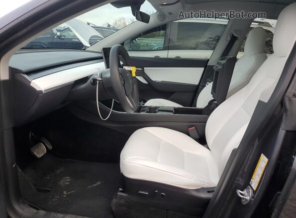 5YJYGDEE0MF093281 2021 TESLA MODEL Charcoal Widok wnętrza z przodu